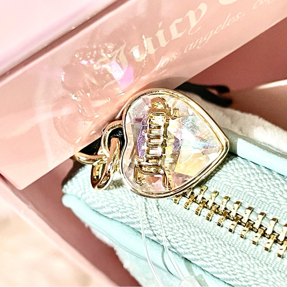 Juicy Couture Blue Quilted Wallet with Bow Detail - Picture 2 of 3